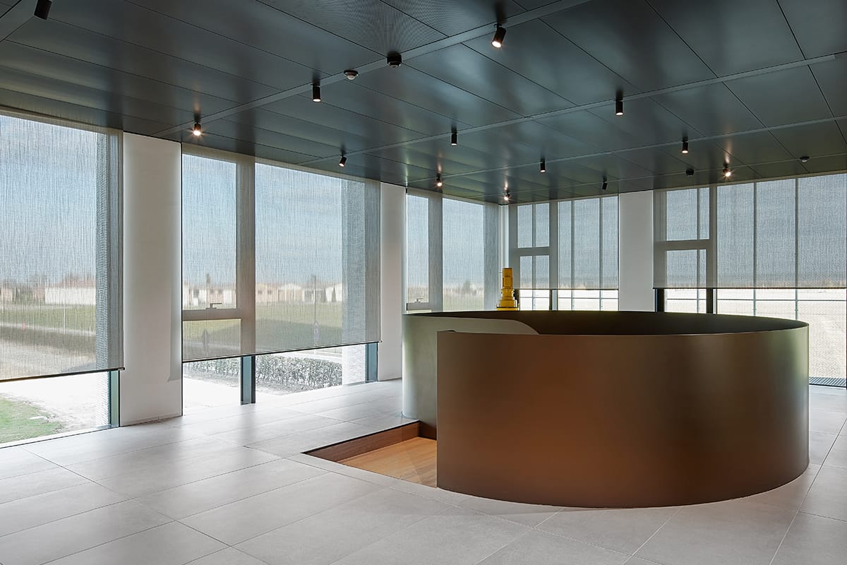 Modello F110 di Resstende installato negli spazi di lavoro di Bonfiglioli